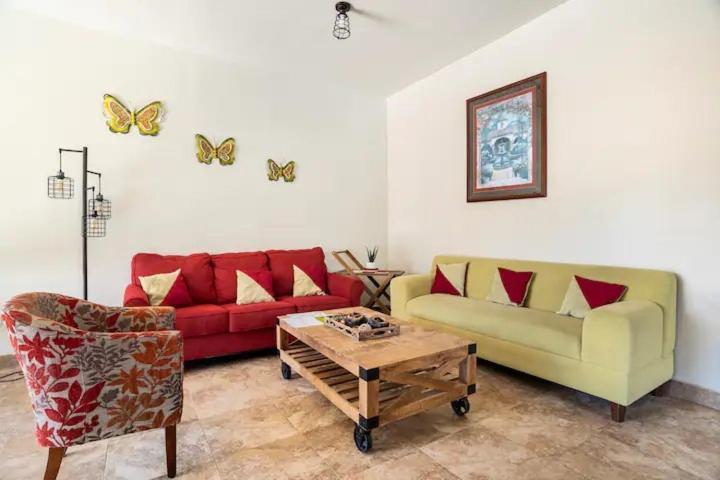 מלון Villa de Juarez Quinta Lorame מראה חיצוני תמונה