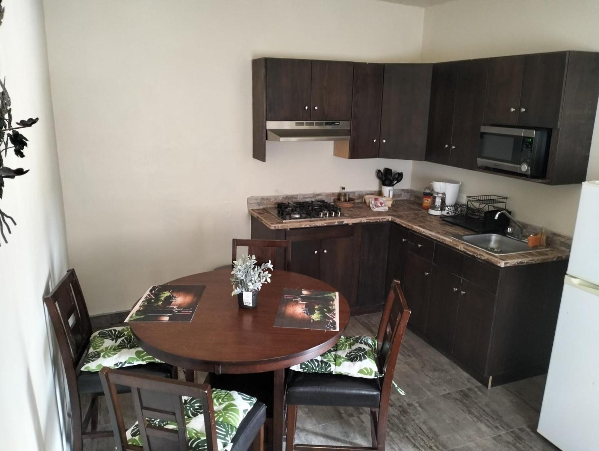 מלון Villa de Juarez Quinta Lorame מראה חיצוני תמונה